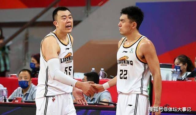 在假期结束之后，卡马文加和维尼修斯一起恢复了球队训练，卡马文加的情况比维尼修斯和卡瓦哈尔的恢复进展较慢，不过他的最终目标是出战西超杯比赛。